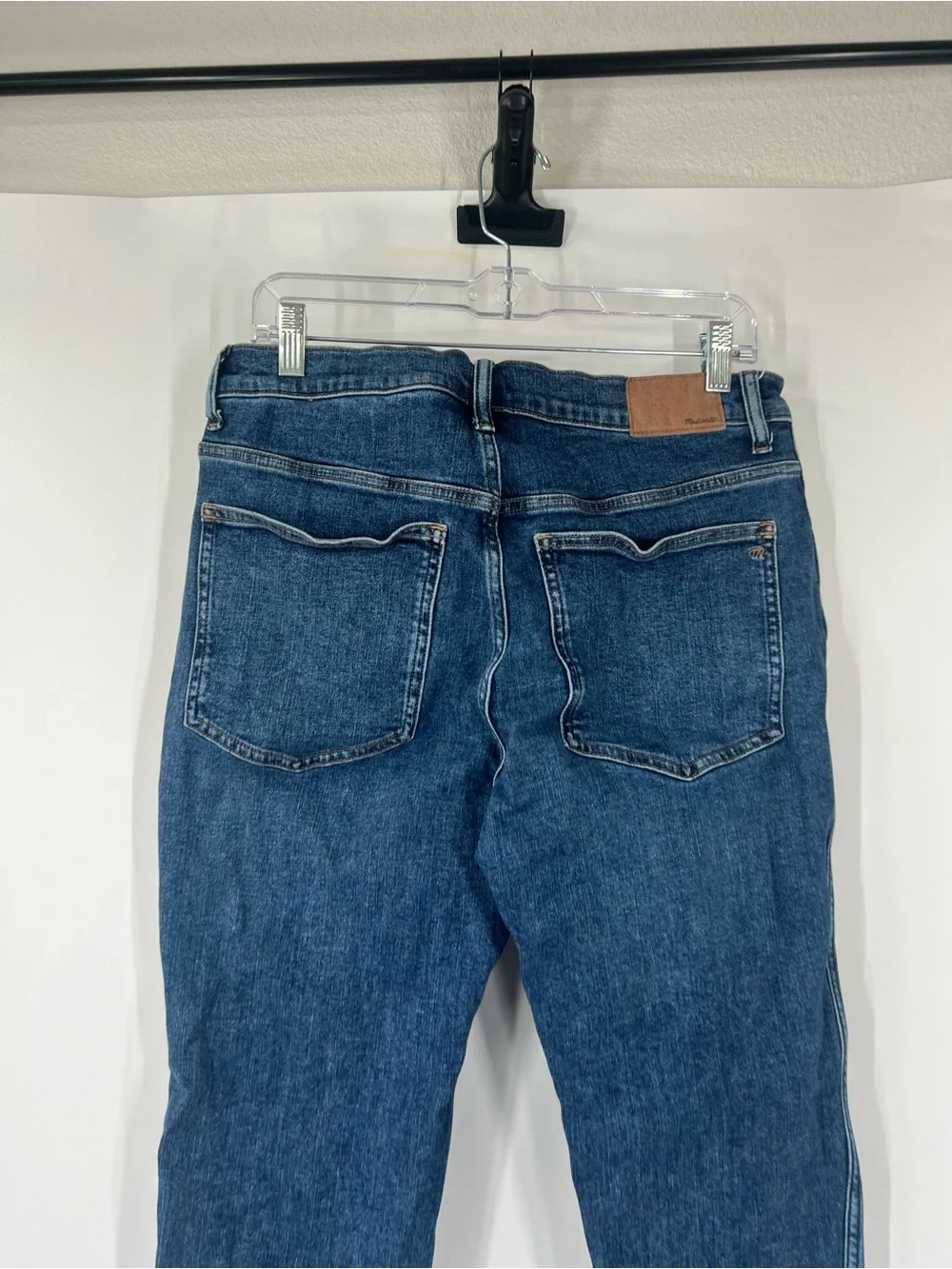 Madewell Mid-Rise Stovepipe Jeans in Deming Wash